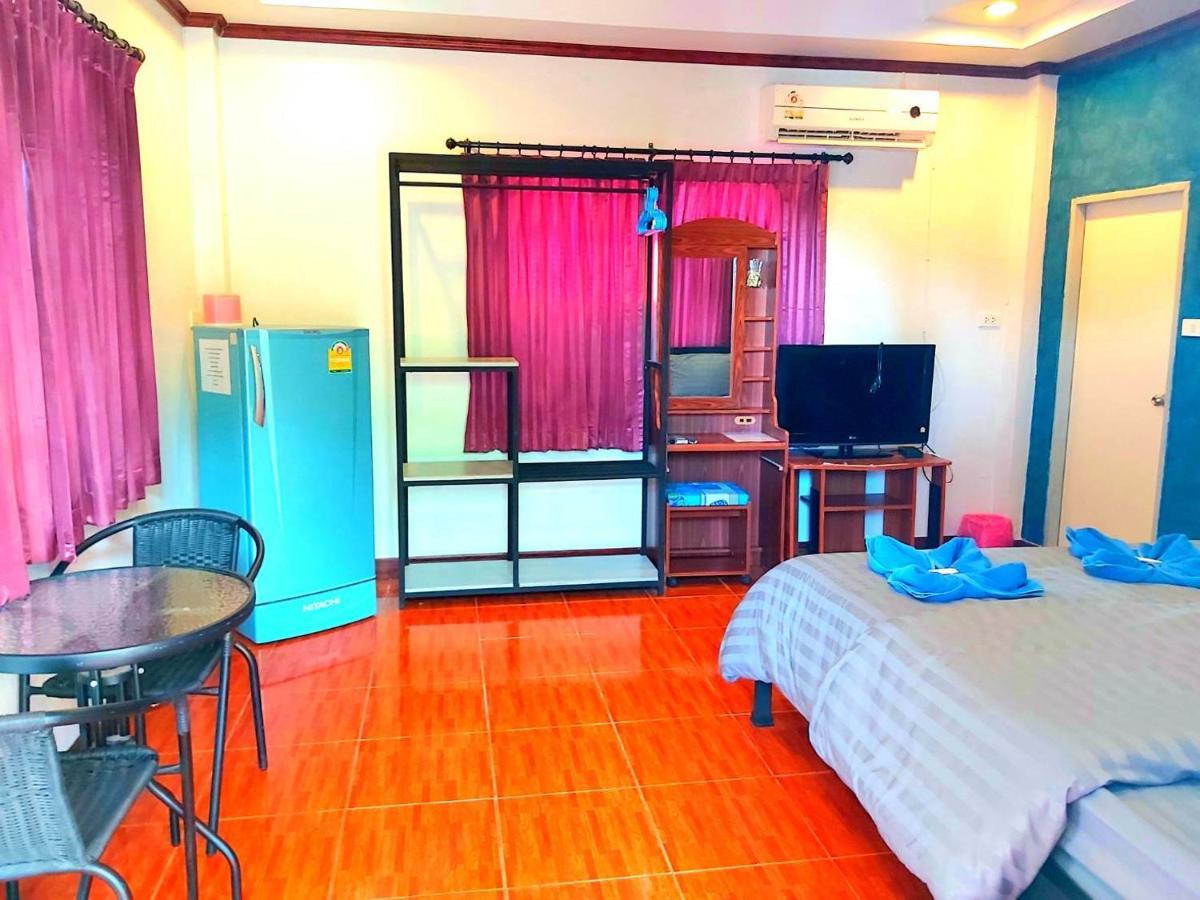 Wilailak Bungalow @ Koh Srichang Ko Si Chang Dış mekan fotoğraf