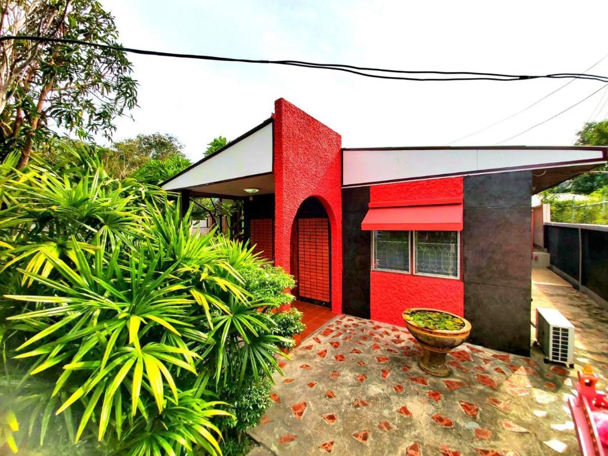 Wilailak Bungalow @ Koh Srichang Ko Si Chang Dış mekan fotoğraf
